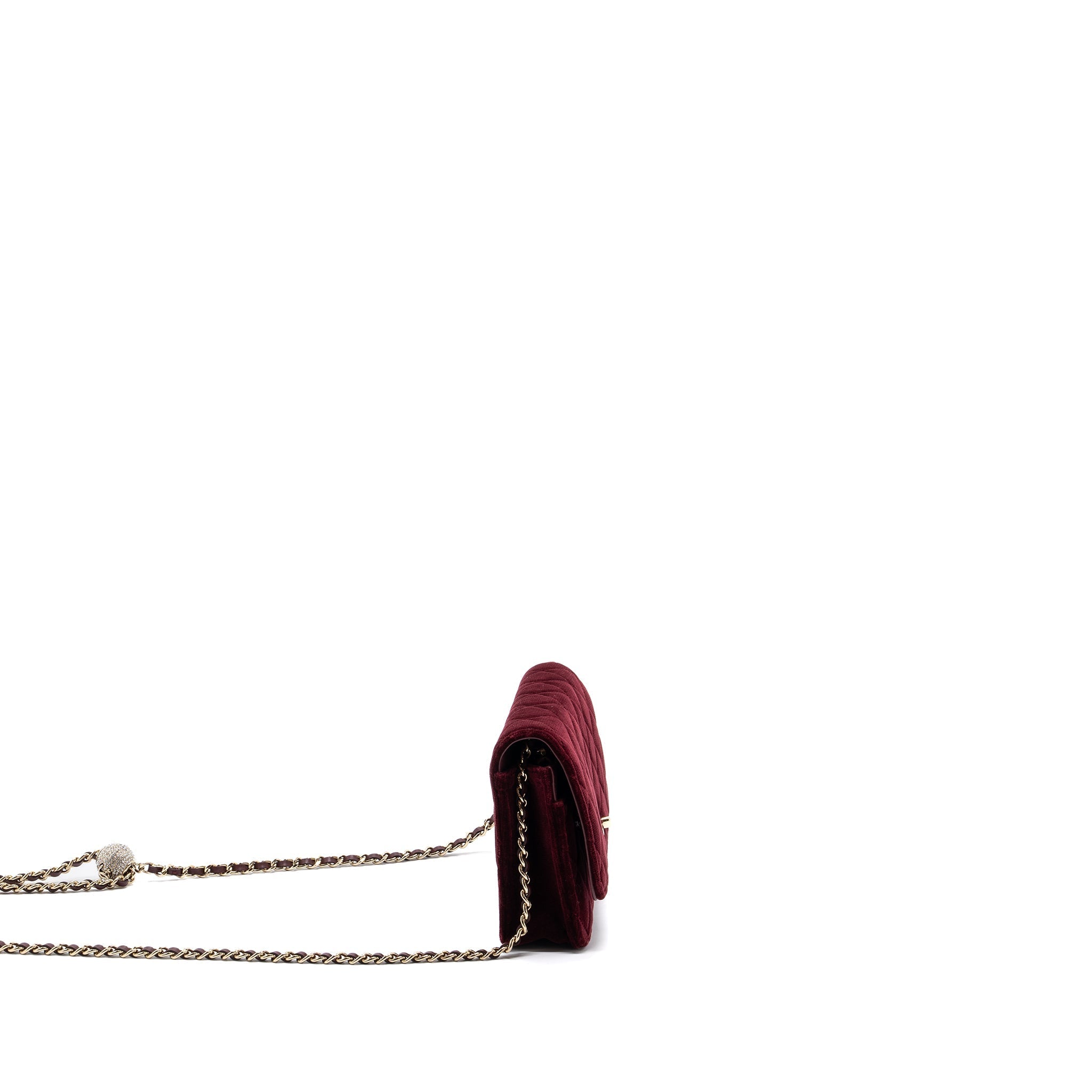 chanel-crystal-pearl-crush-wallet-on-chain-velvet-burgundy-lghw