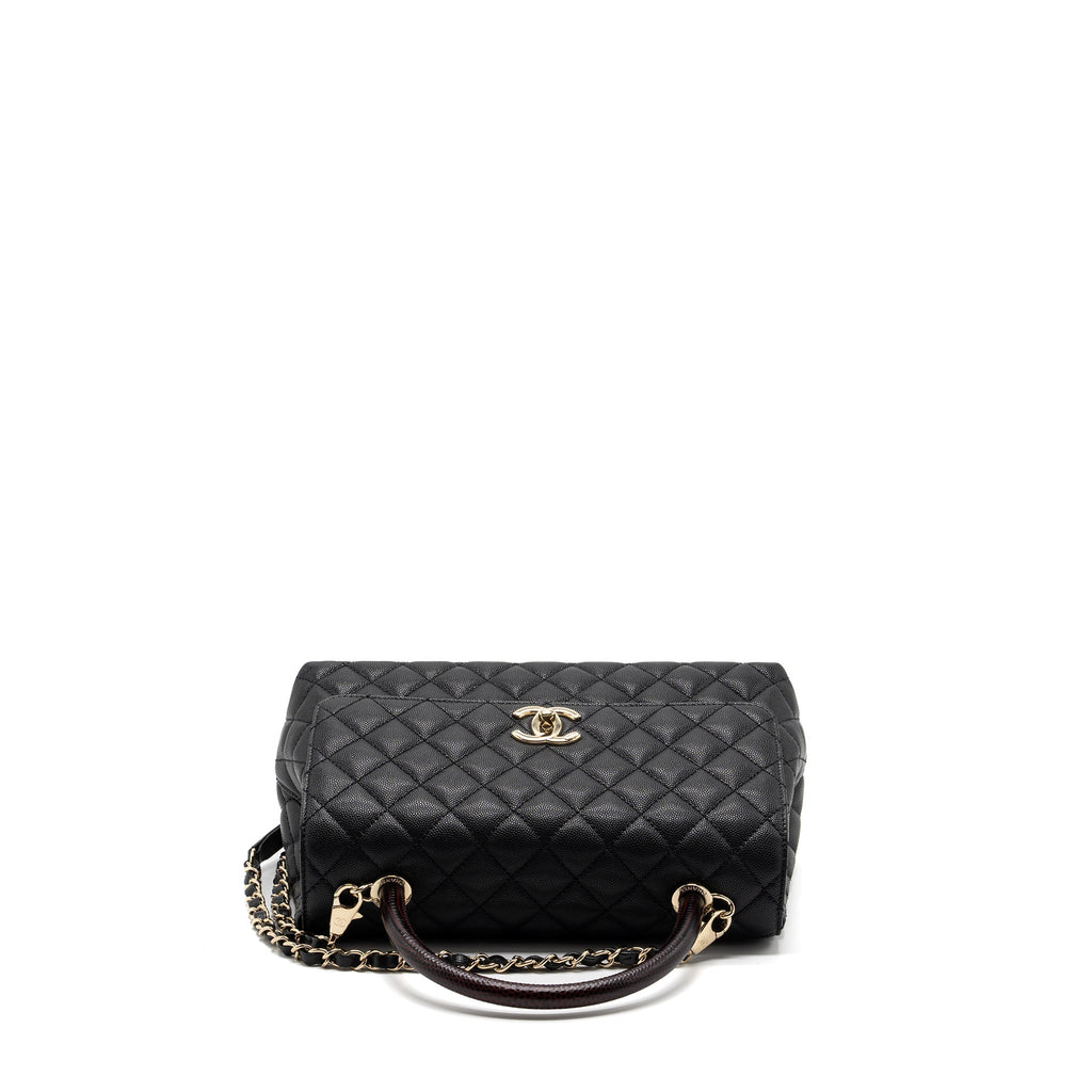 chanel-medium-coco-handle-lizard-embossed-handle-caviar-black-lghw-microchip