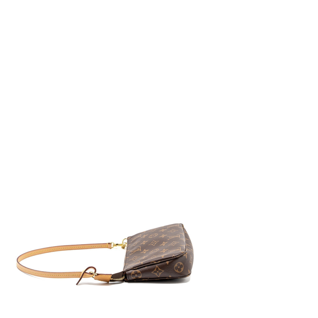 louis-vuitton-pochette-accessories-monogram-canvas-ghw-6