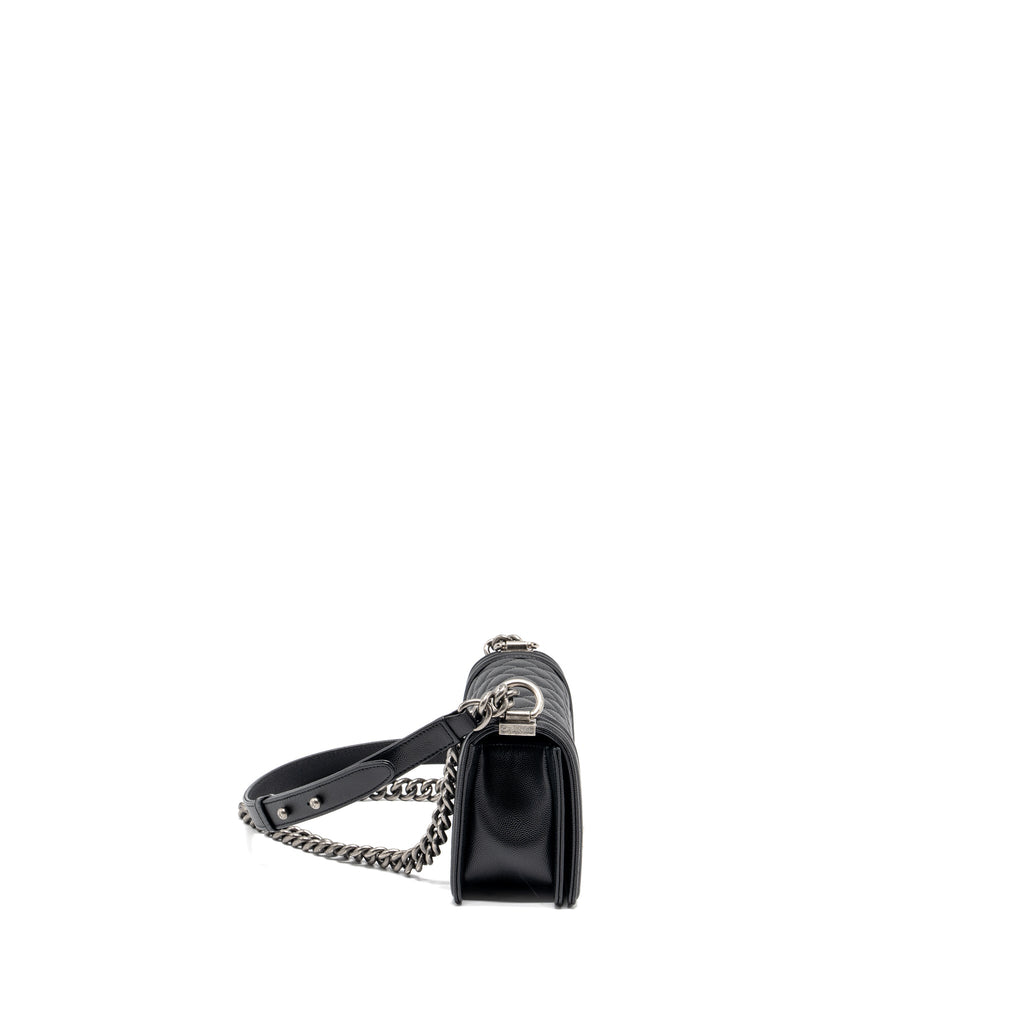 chanel-small-boy-bag-caviar-black-ruthenium-hardware-microchip-3