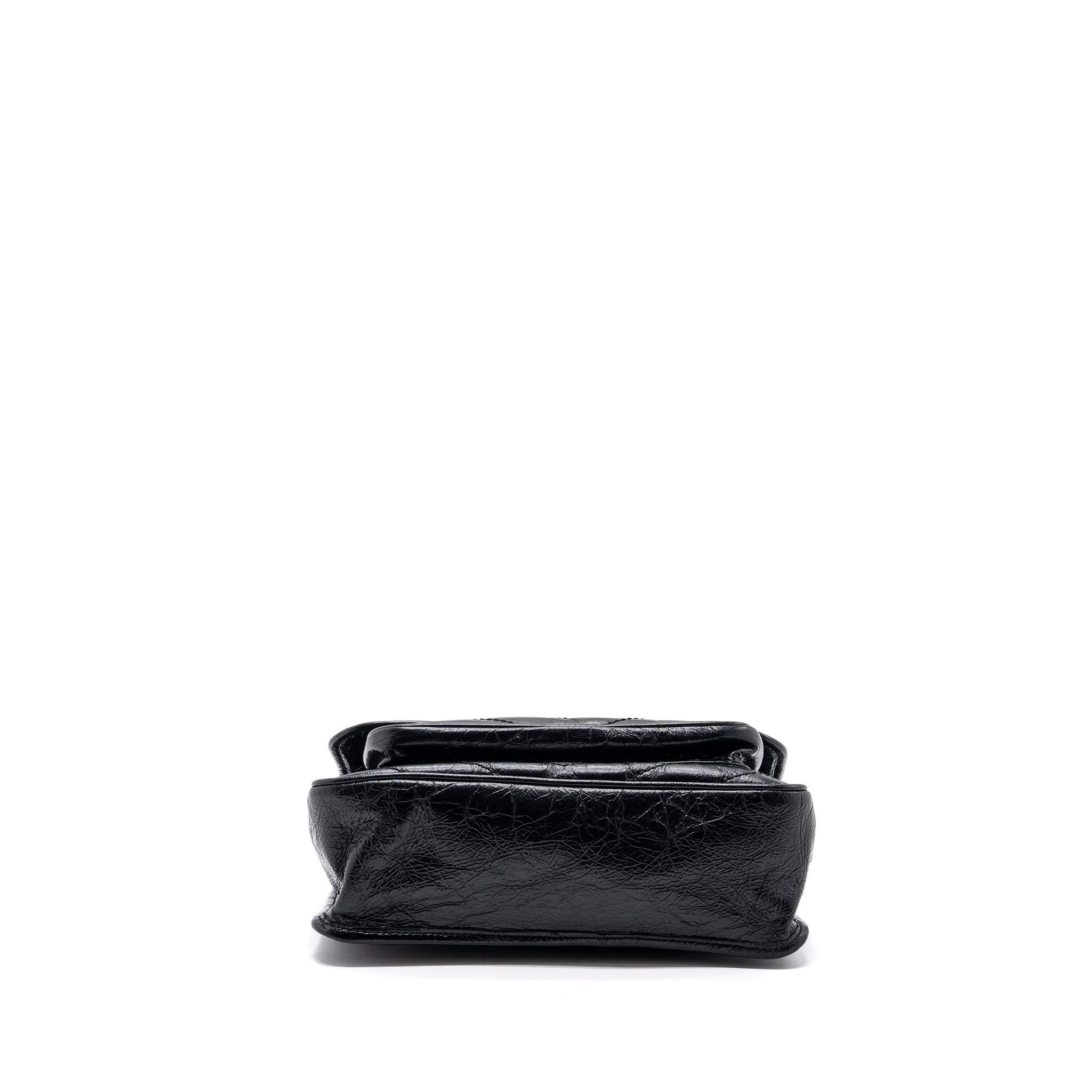 saint-laurent-medium-niki-calfskin-leather-black-shw