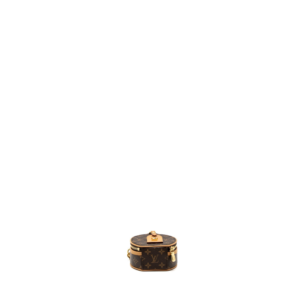 louis-vuitton-boite-chapeau-mini-chain-bag-monogram-canvas-ghw