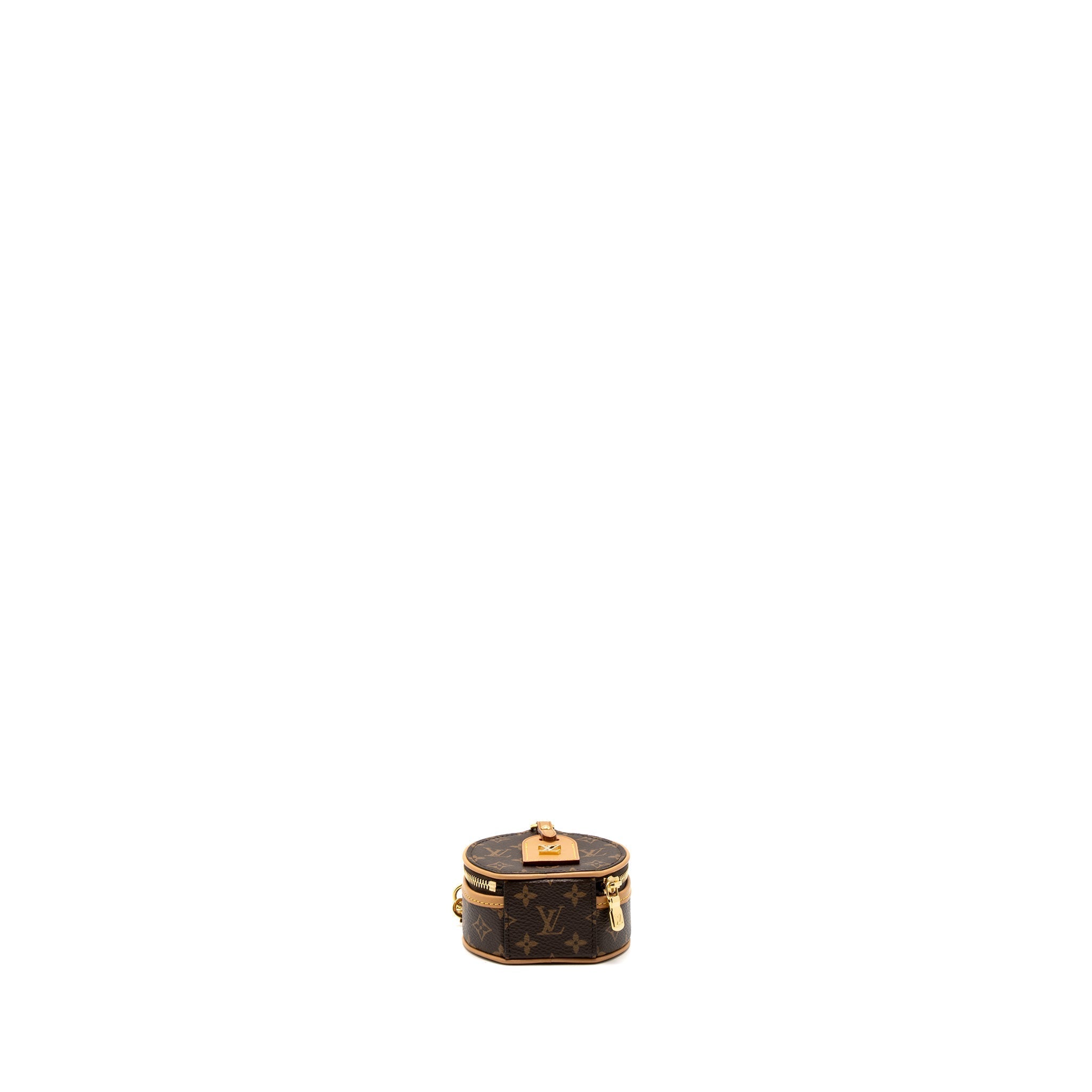 louis-vuitton-boite-chapeau-mini-chain-bag-monogram-canvas-ghw