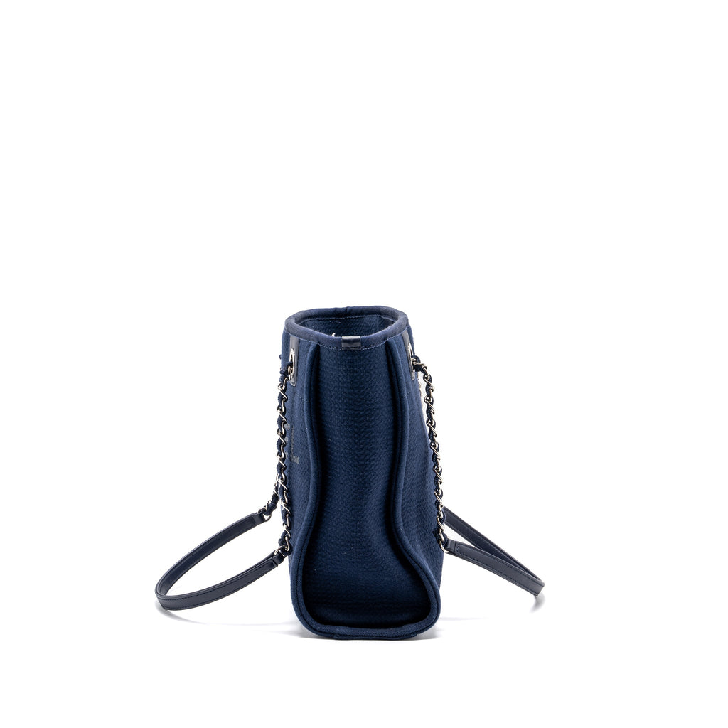 chanel-small-deauville-tote-bag-canvas-navy-shw-microchip