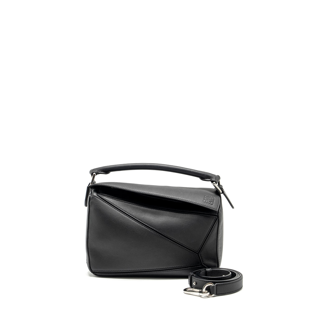 loewe-small-puzzle-bag-calfskin-black-shw