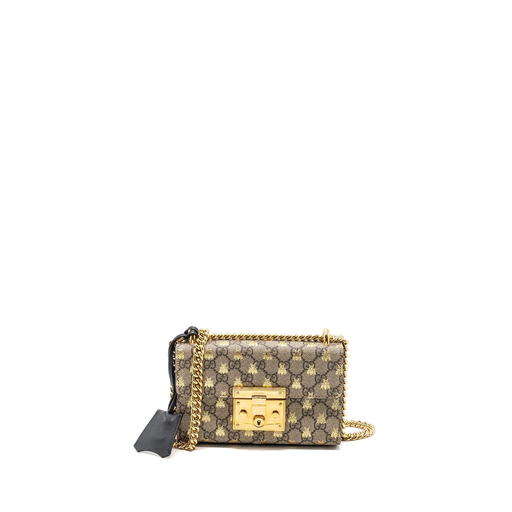 gucci-small-padlock-chain-bag-gg-supreme-canvas-with-bee-print-beige-black-ghw