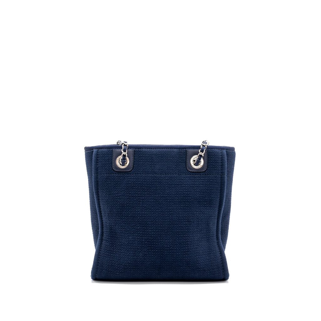 chanel-small-deauville-tote-bag-canvas-navy-shw-microchip