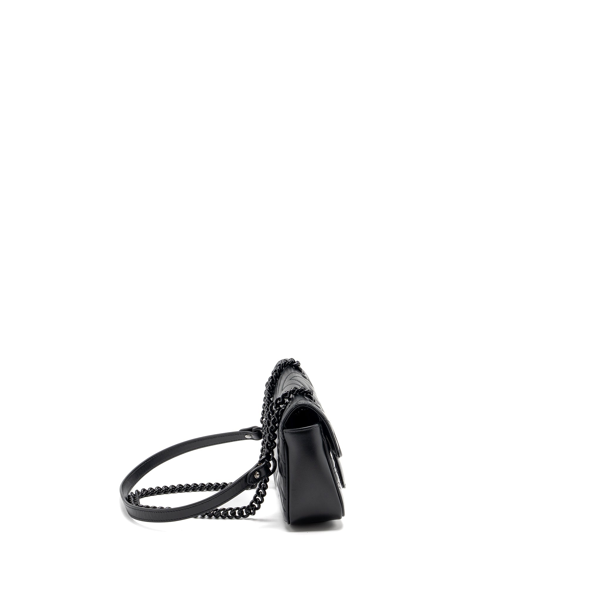 gucci-mini-marmont-calfskin-black-with-black-hardware