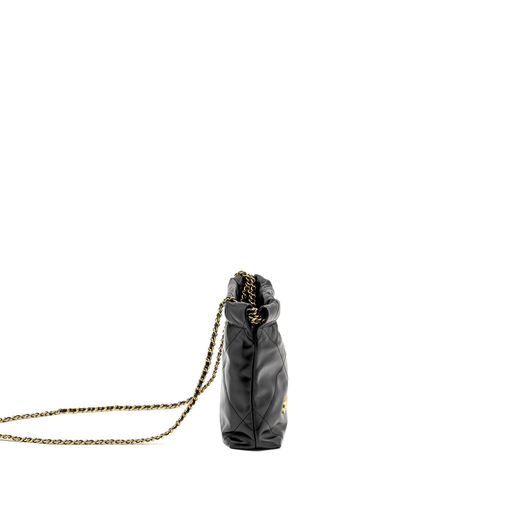chanel-mini-22-bag-shiny-calfskin-black-ghwmicrochip-2