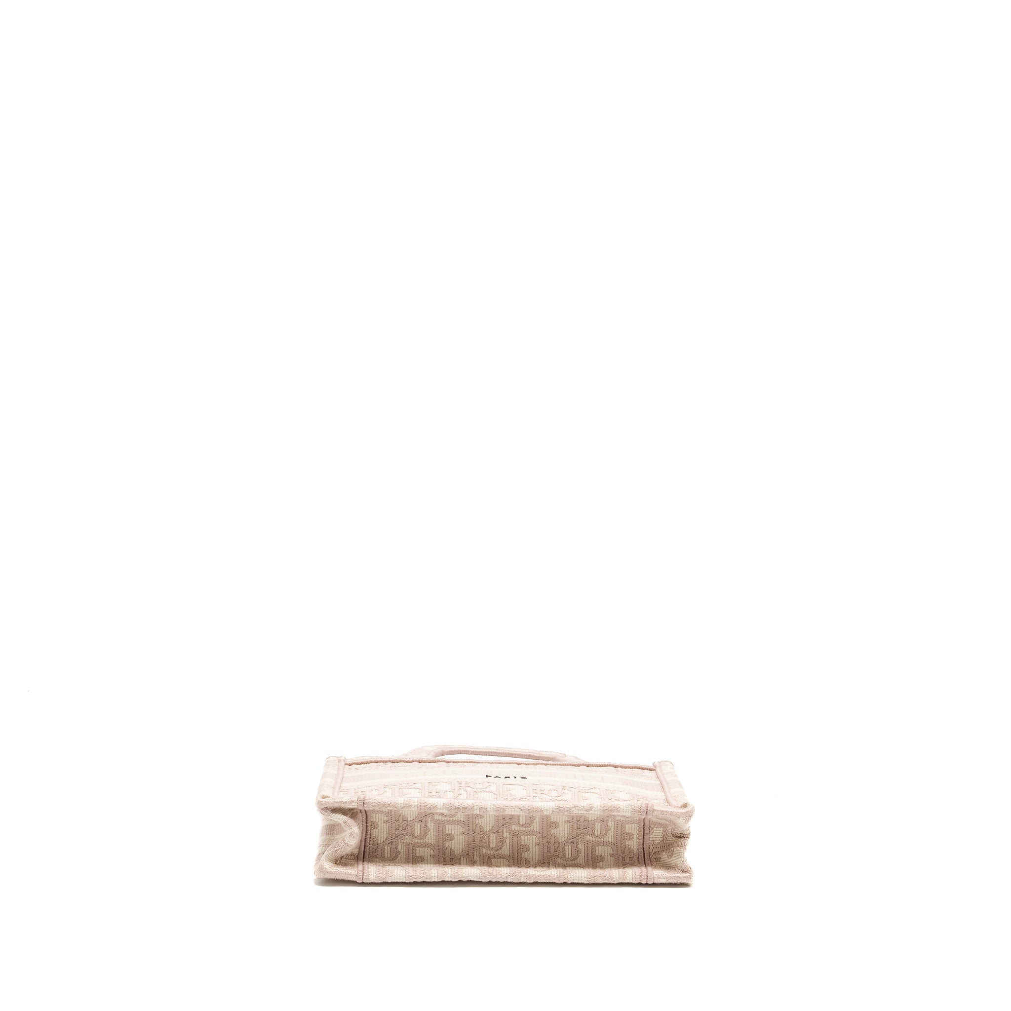 dior-mini-book-tote-oblique-embroidery-pink-copy-1