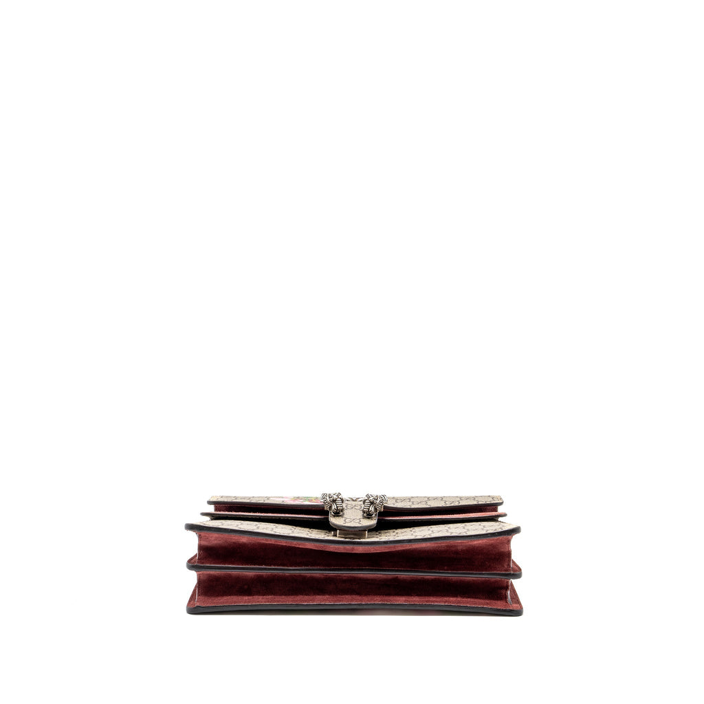 gucci-dionysus-shoulder-bag-flower-printed-gg-supreme-canvas-shw-2
