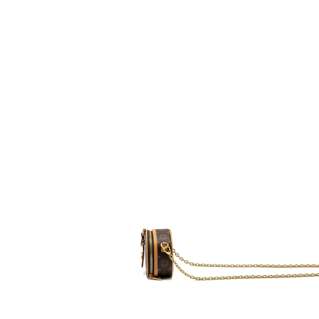 louis-vuitton-boite-chapeau-mini-chain-bag-monogram-canvas-ghw