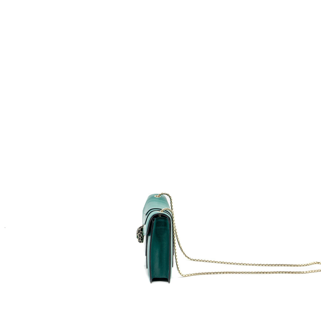bvlgari-serpenti-forever-crossbody-bag-caflskin-green-ghw