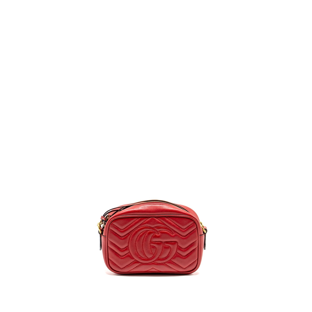 gucci-gg-marmont-matelasse-camera-bag-red-leather-red-ghw