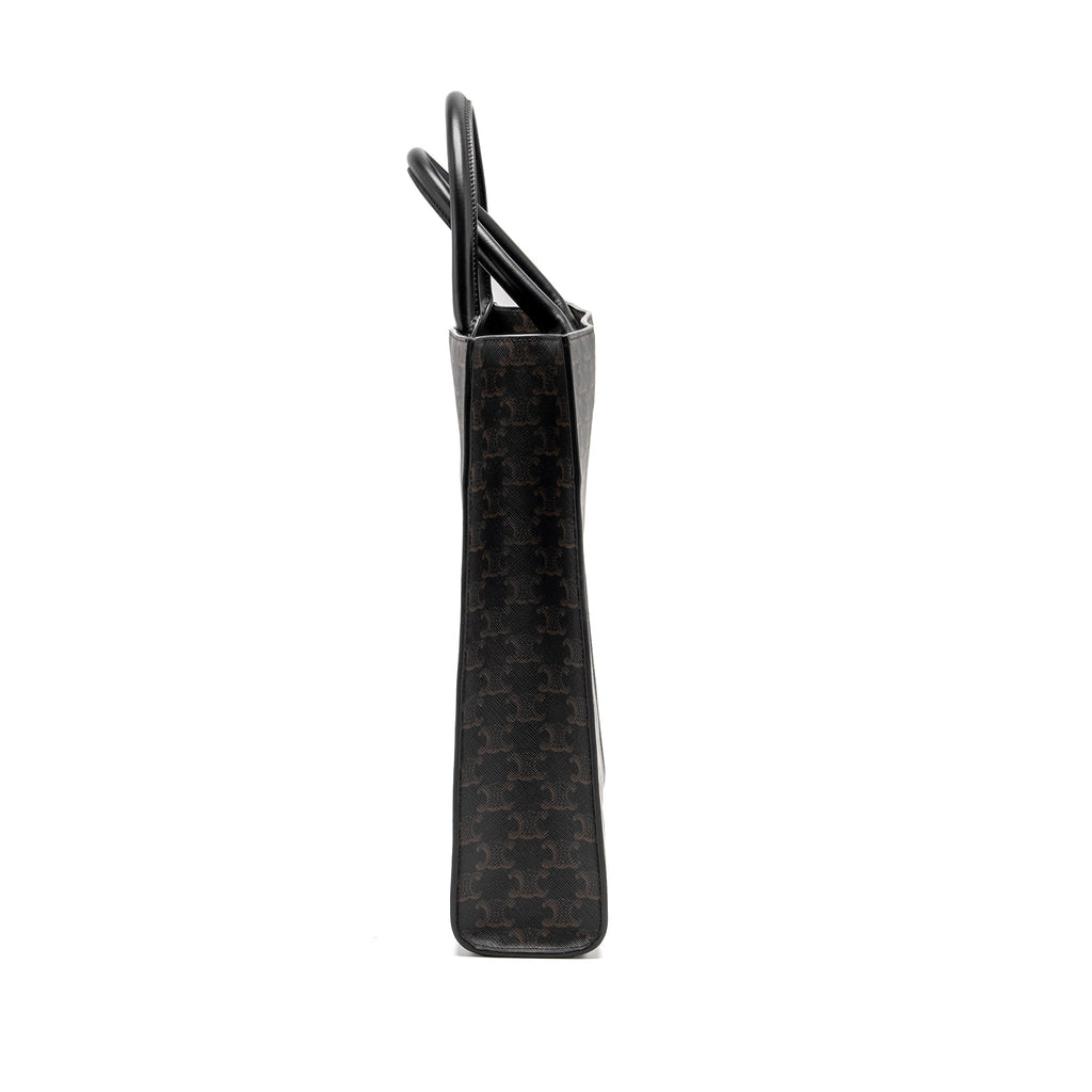 celine-vertical-cabas-in-triomphe-canvas-black-multicolour-ghw