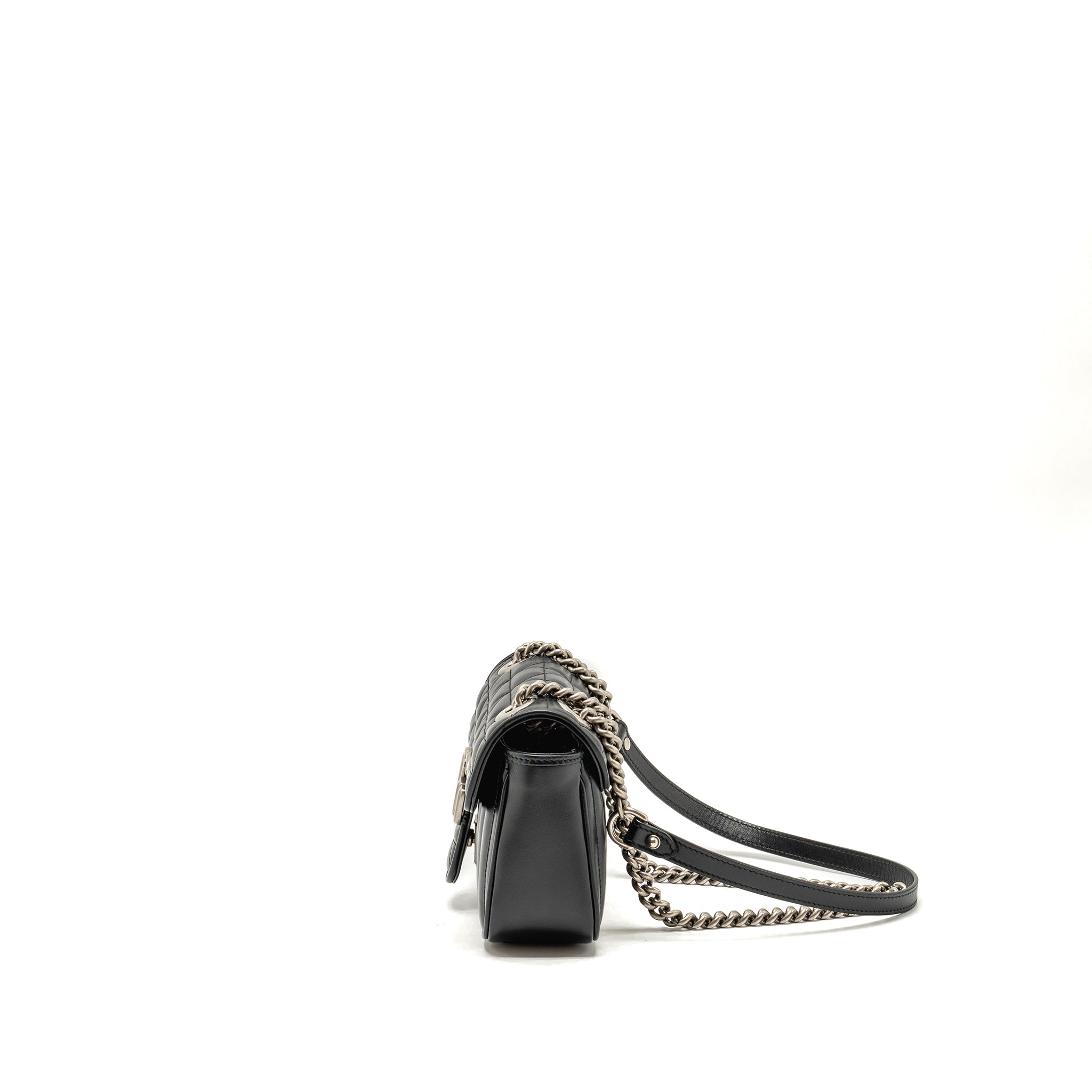 gucci-mini-gg-marmont-shoulder-bag-calfskin-black-shw