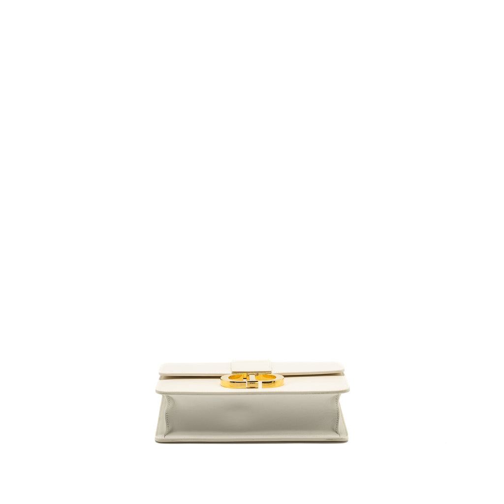 dior-30-montaigne-bag-calfskin-white-ghw