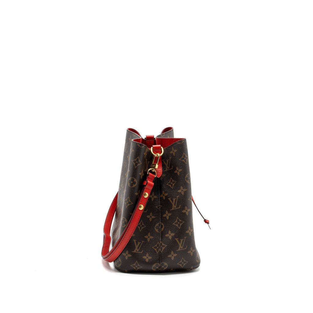 louis-vuitton-neonoe-monogram-canvas-red-ghw-1