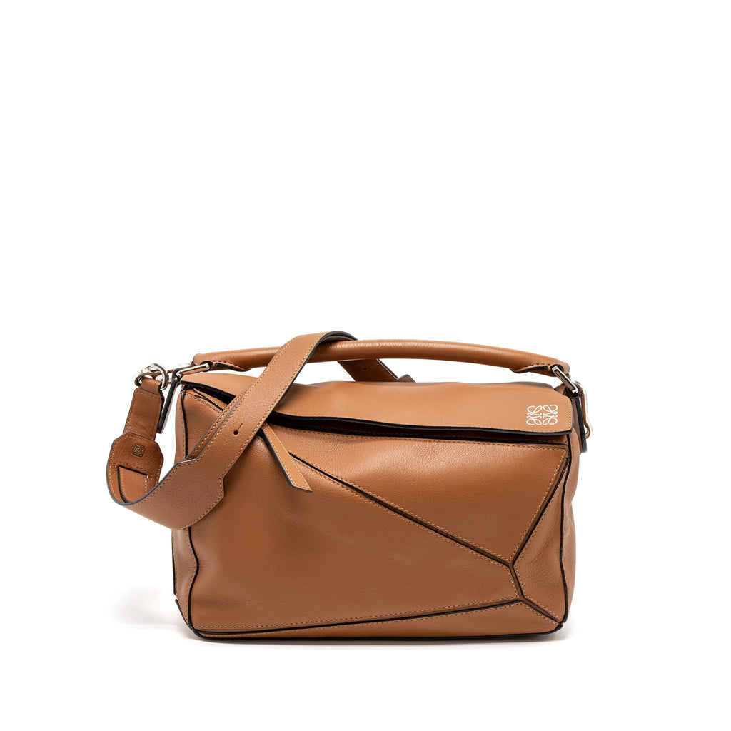loewe-medium-puzzle-bag-calfskin-tan-ghw
