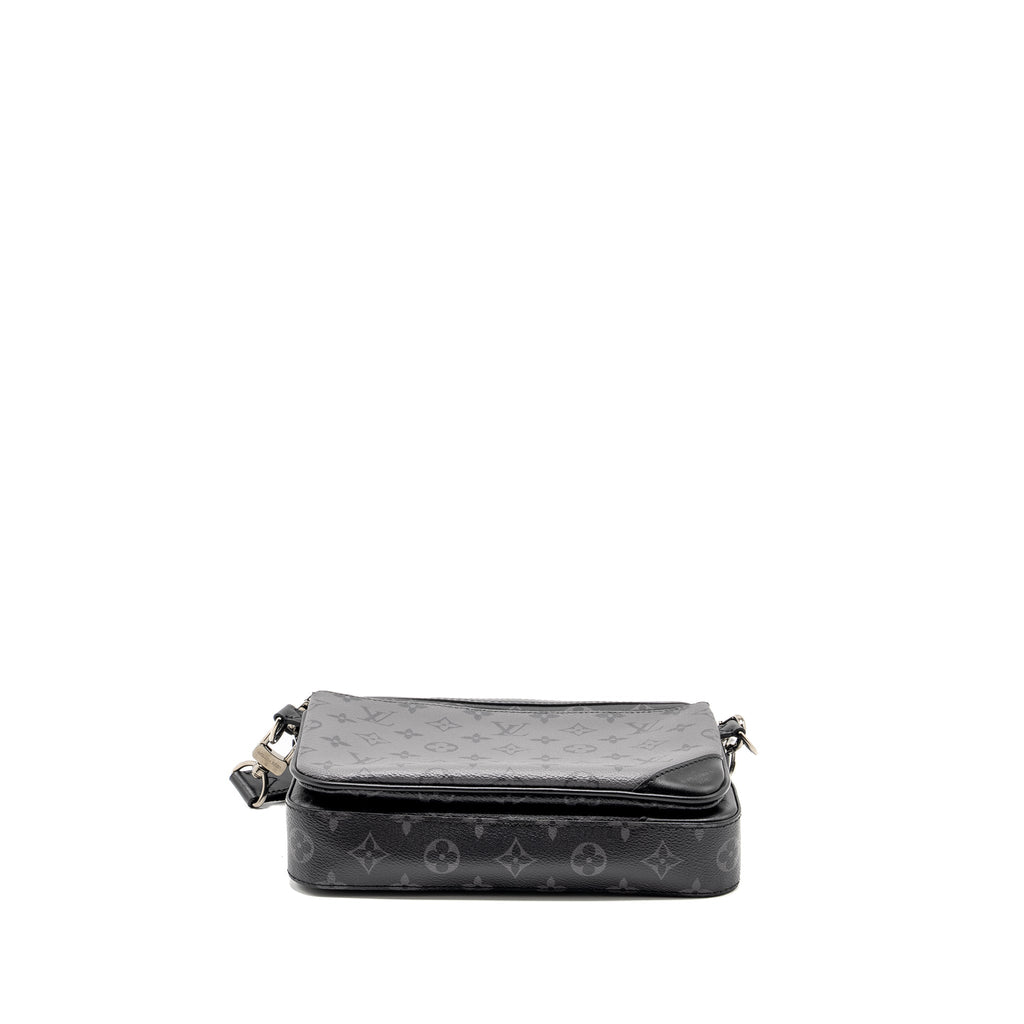 louis-vuitton-trio-messanger-monogram-eclipse-canvas-black-black-hardware