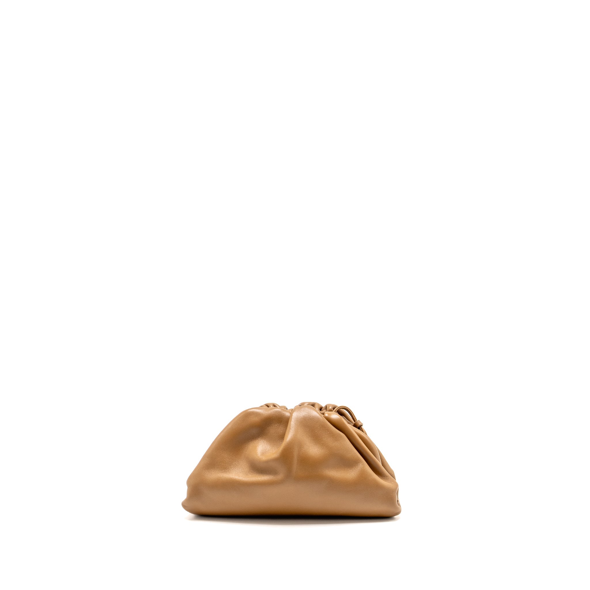 bottega-veneta-mini-the-pouch-smooth-calfskin-caramel-ghw