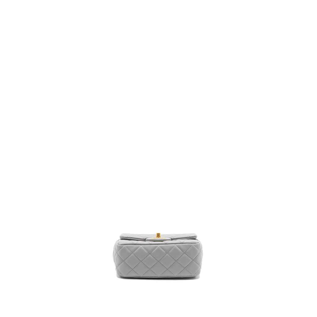 chanel-pearl-crush-mini-square-flap-bag-lambskin-light-grey-ghwmicrochip