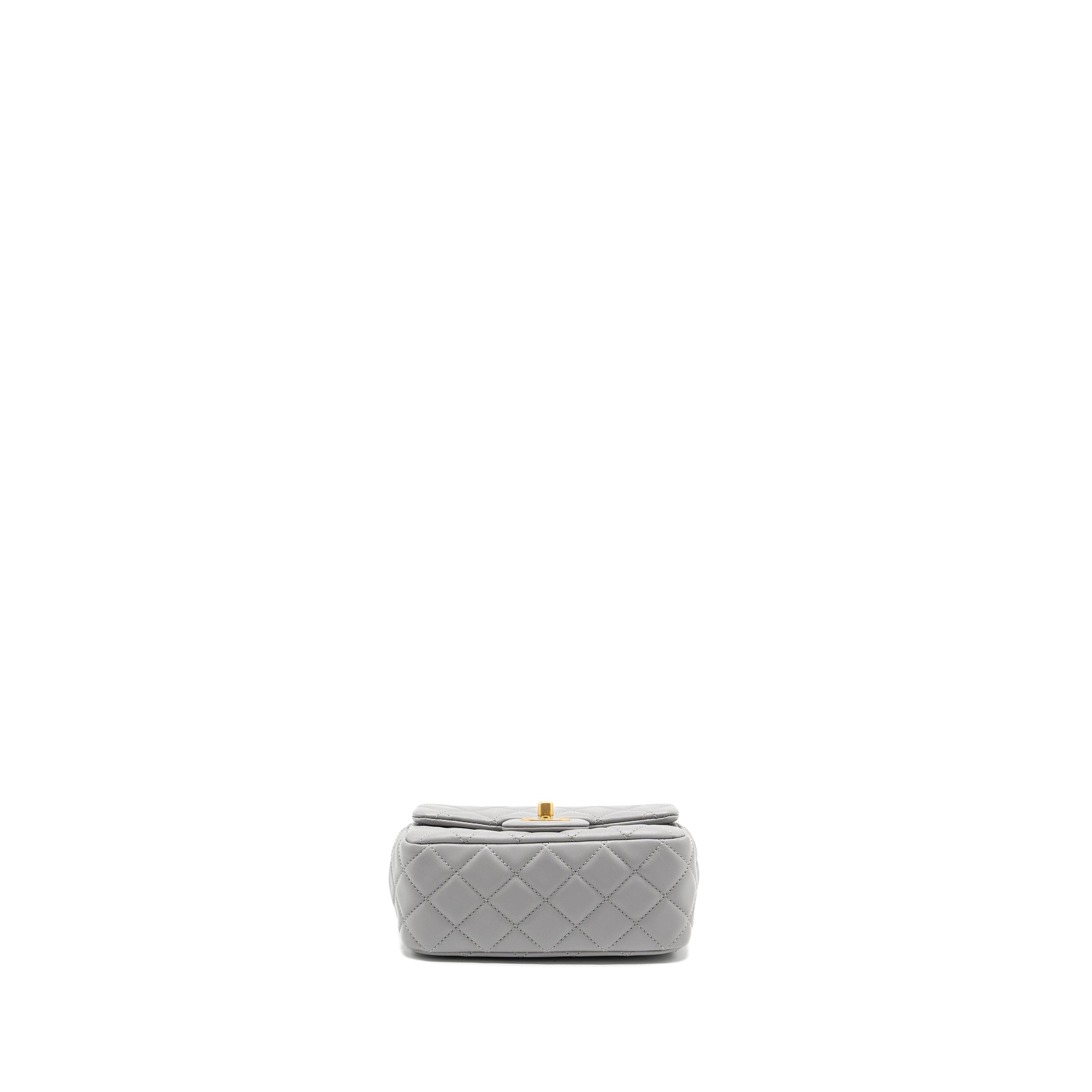 chanel-pearl-crush-mini-square-flap-bag-lambskin-light-grey-ghwmicrochip