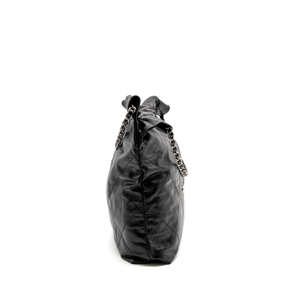 chanel-medium-22-shiny-calfskin-black-shw-microchip