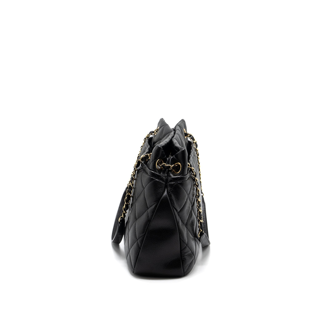 chanel-matelasse-chain-tote-bag-caviar-black-ghw-2