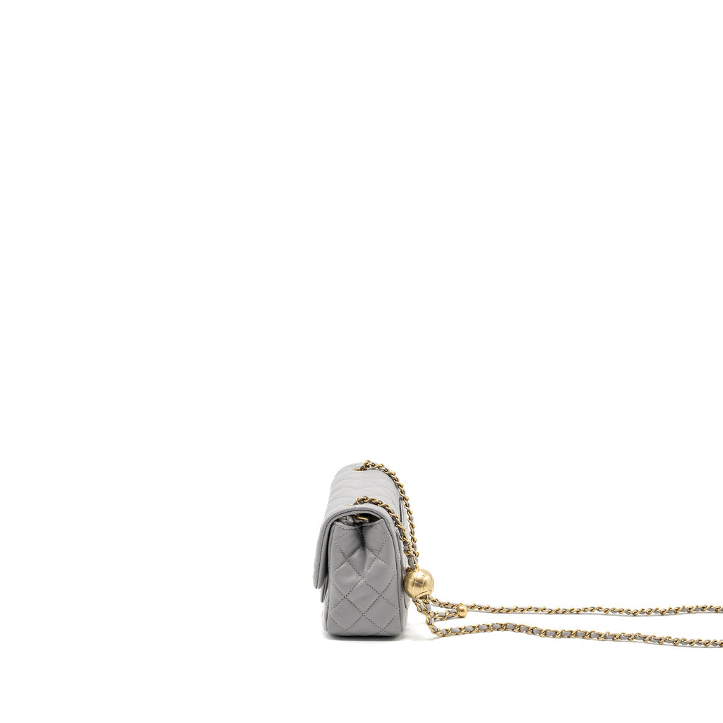chanel-pearl-crush-mini-square-flap-bag-lambskin-light-grey-ghwmicrochip