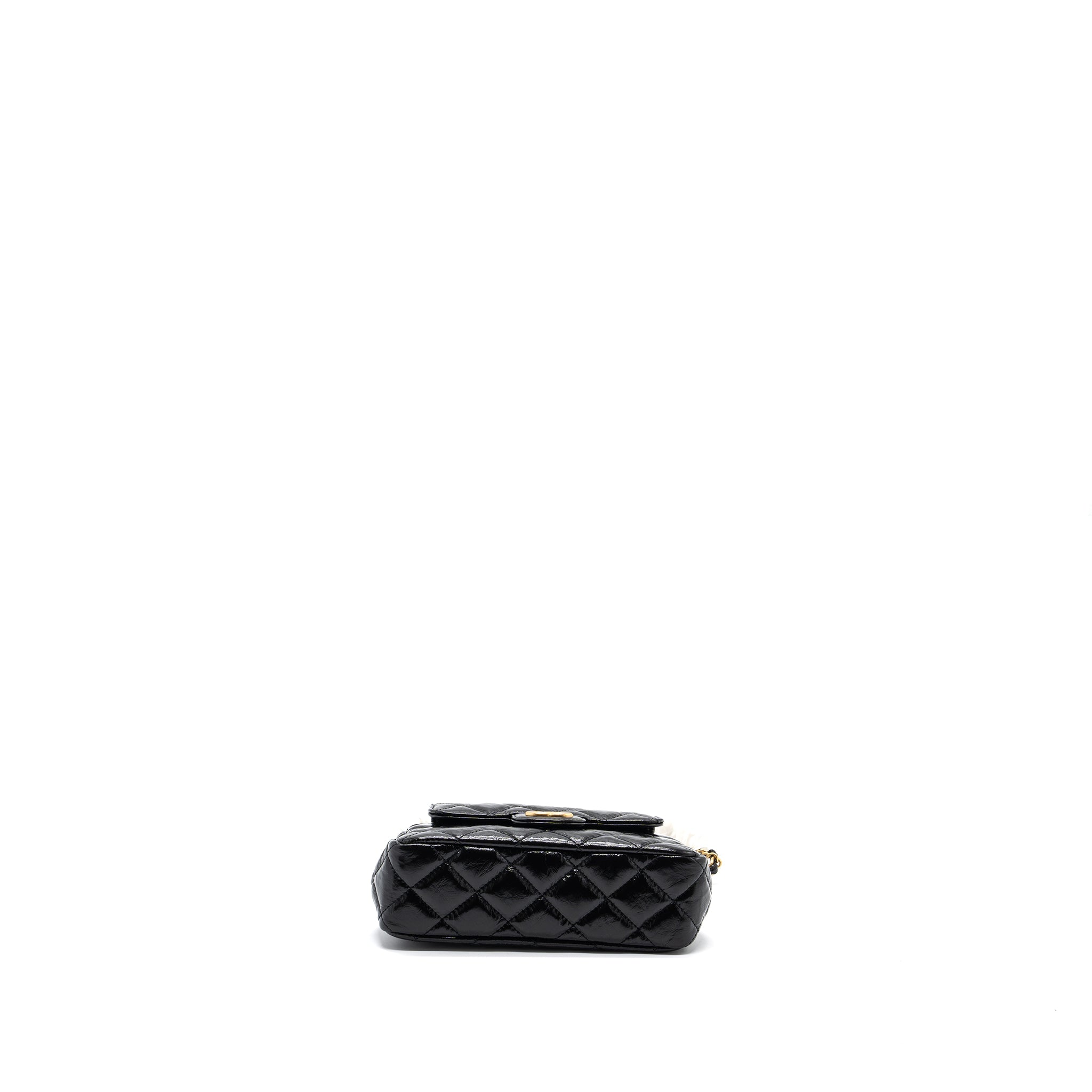 chanel-23c-small-hobo-bag-patent-black-ghw-microchip