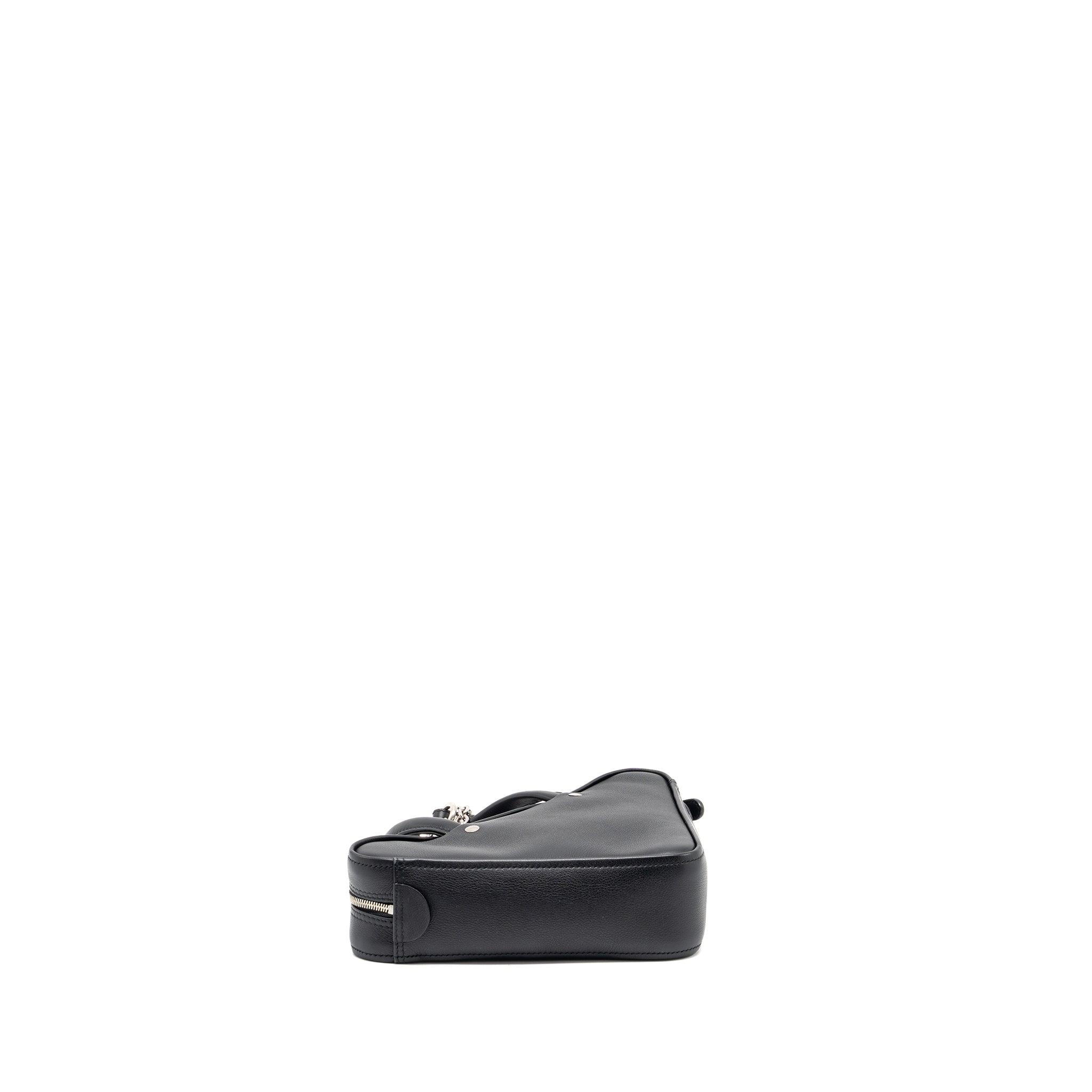 balenciaga-triangle-duffle-bag-calfskin-black-shw-copy