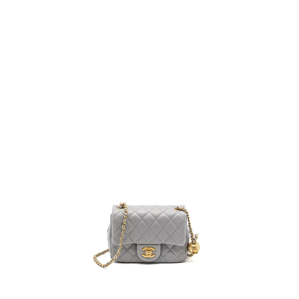 chanel-pearl-crush-mini-square-flap-bag-lambskin-light-grey-ghwmicrochip