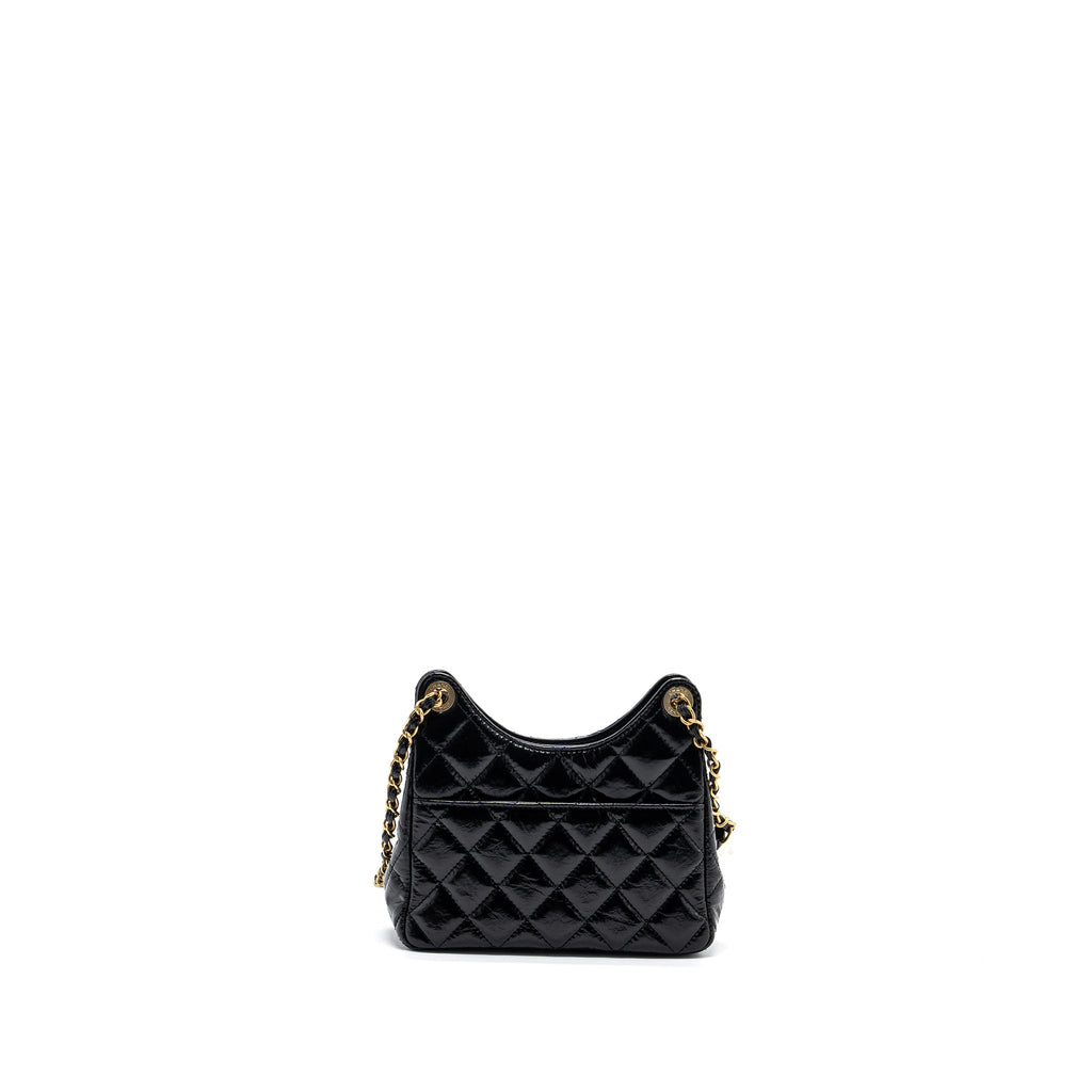 chanel-23c-small-hobo-bag-patent-black-ghw-microchip