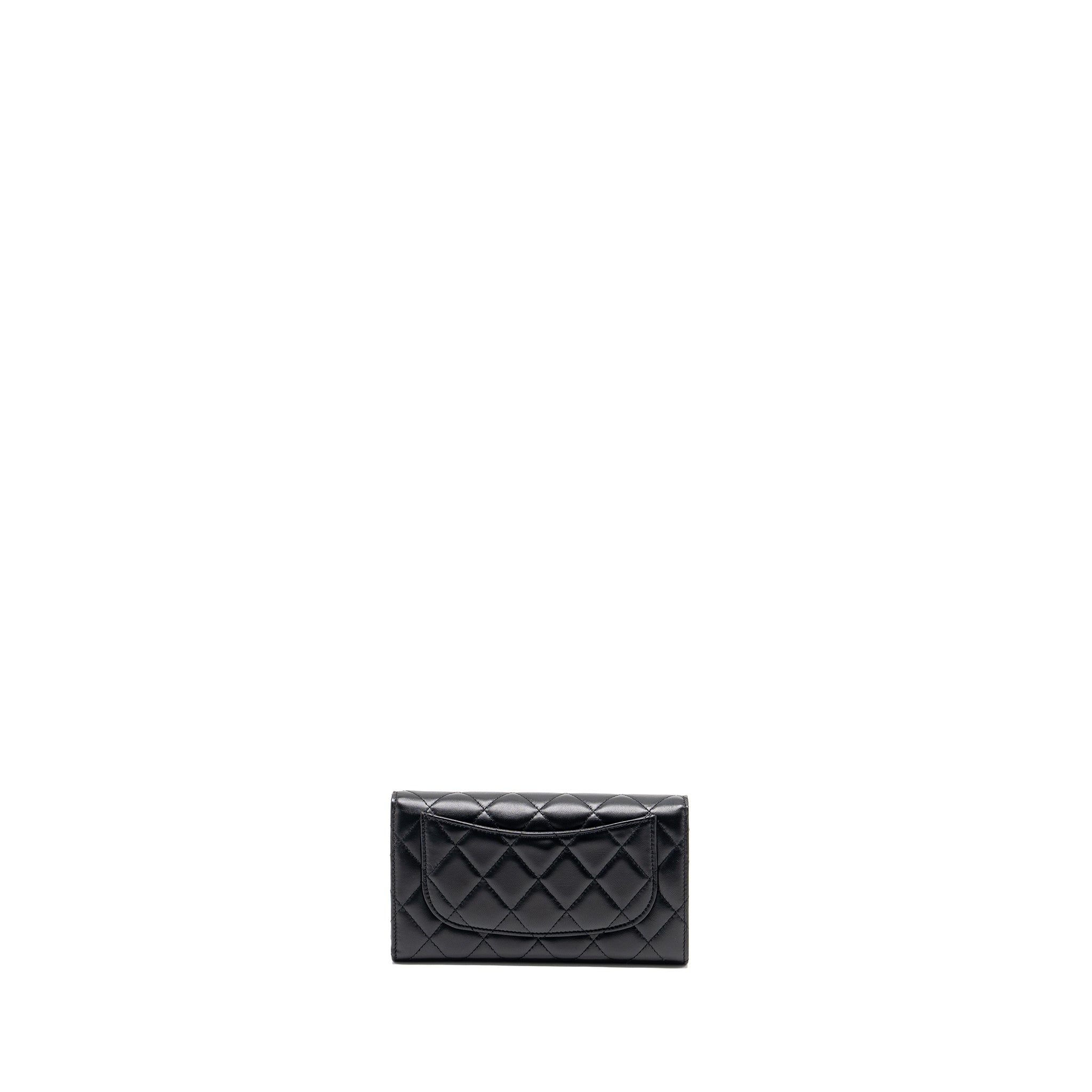 chanel-classic-compact-long-wallet-lambskin-shw