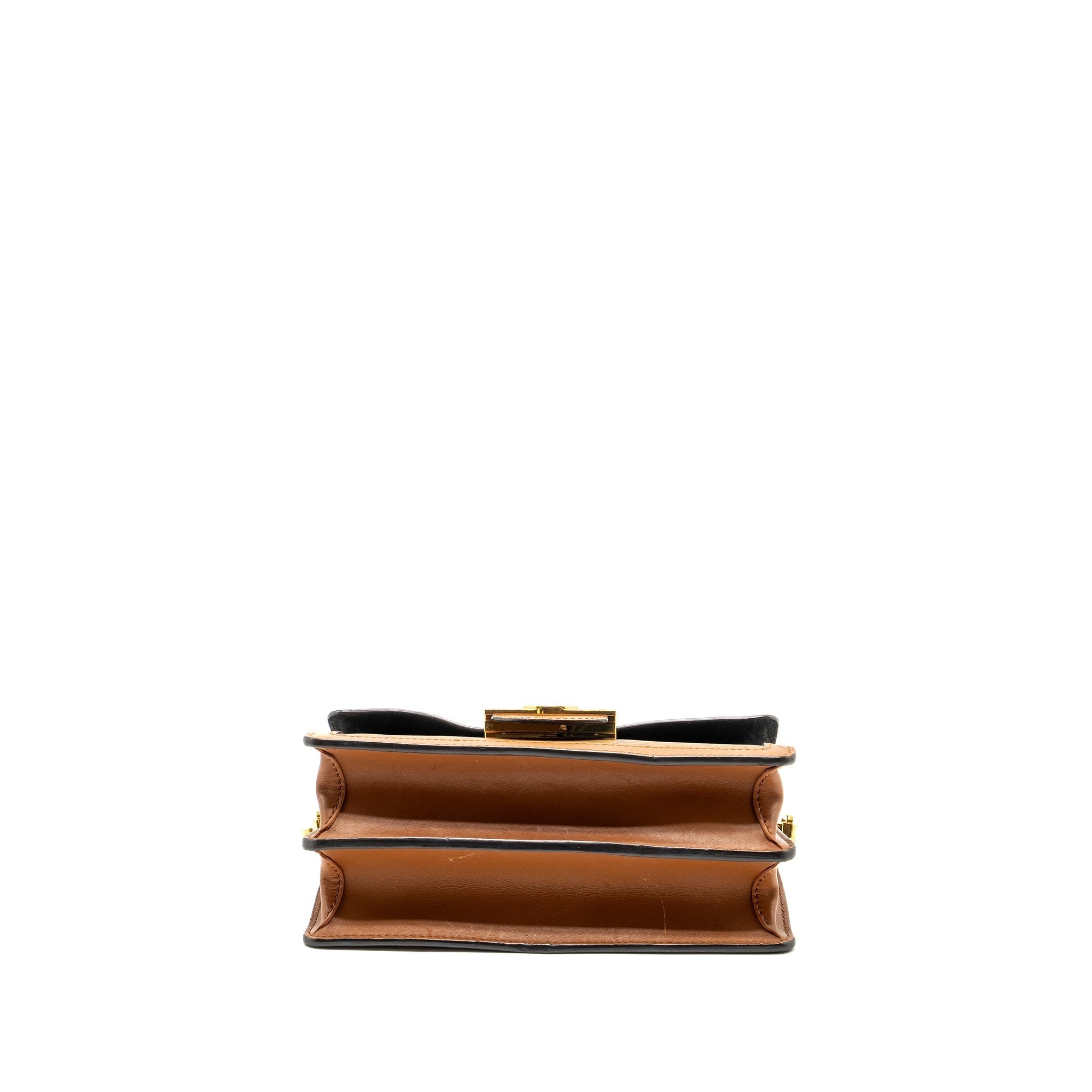 louis-vuitton-dauphine-mm-monogram-canvas-ghw-3
