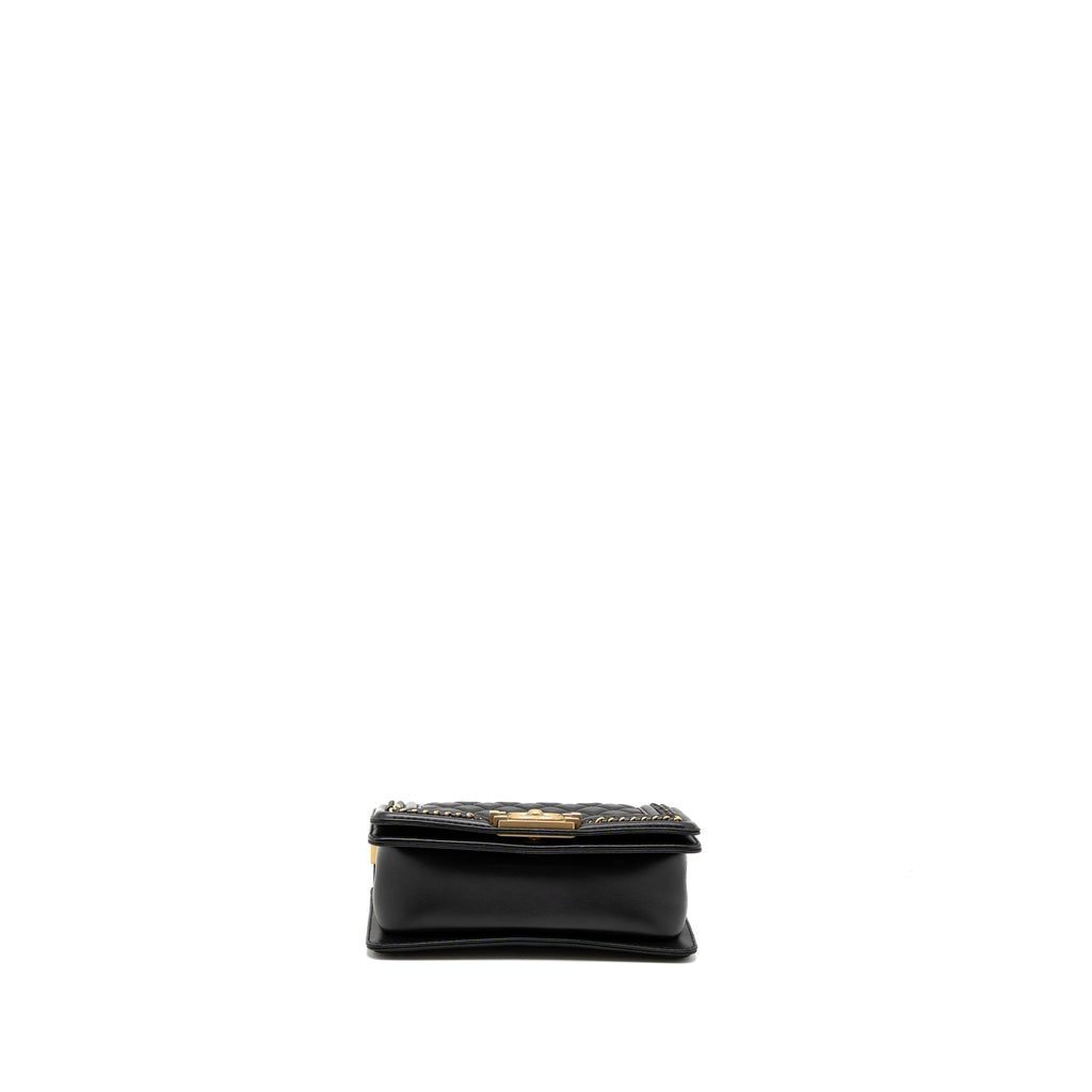 chanel-top-handle-small-boy-bag-calfskin-black-brushed-ghw