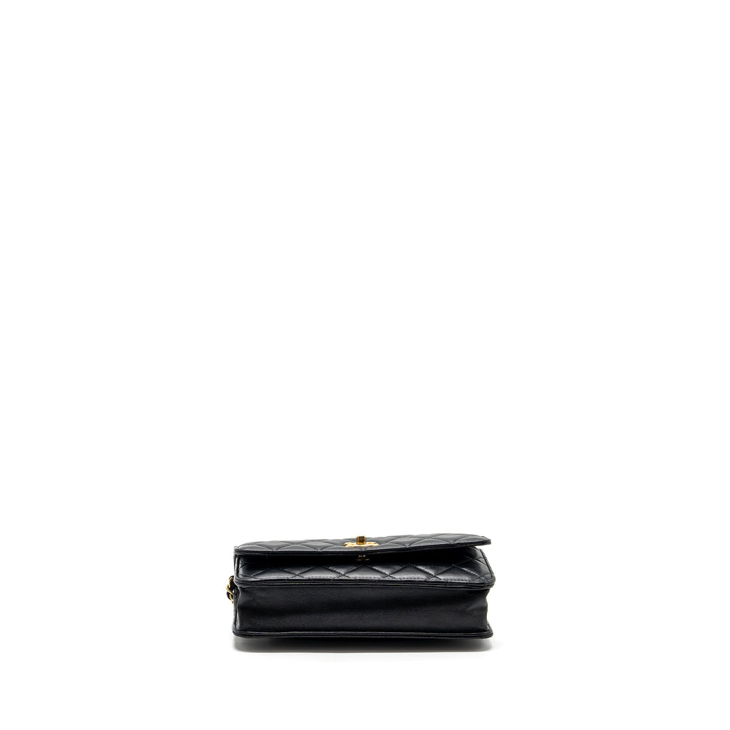 chanel-pearl-crush-wallet-on-chain-lambskin-black-ghwmicrochip