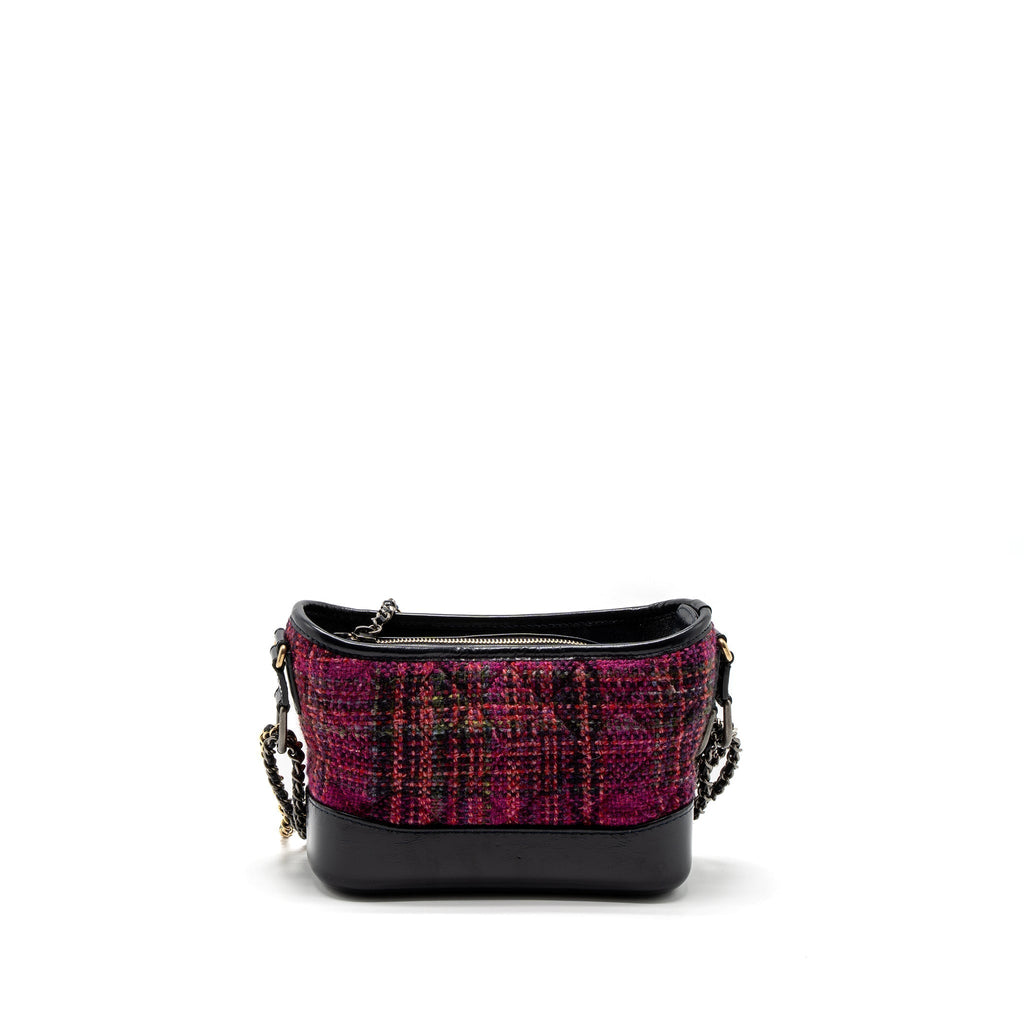 chanel-small-gabrielle-hobo-bag-tweed-calfskin-multicolour-multicolour-hardware