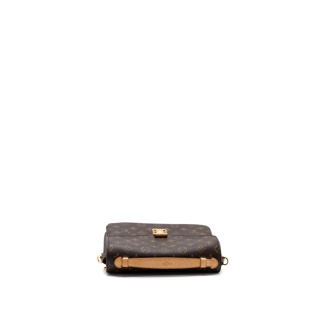 louis-vuitton-pochette-metis-monogram-canvas-ghw-16