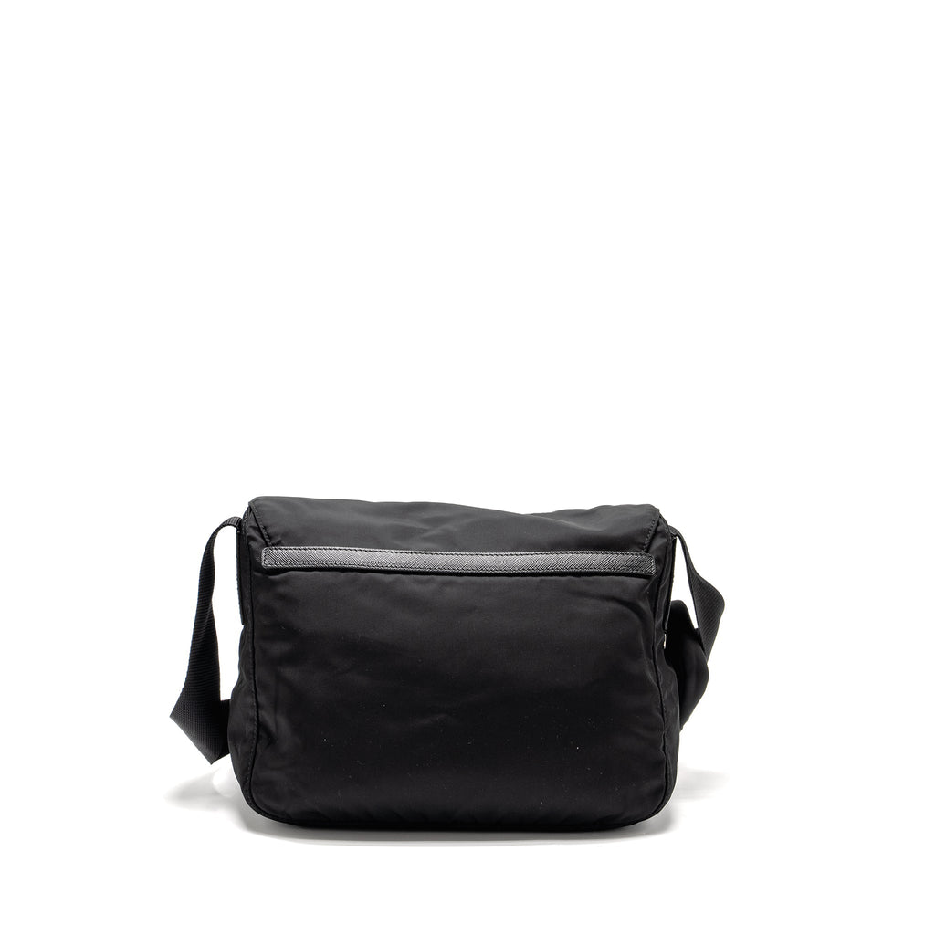 prada-messenger-bag-re-nylon-black-shw-copy