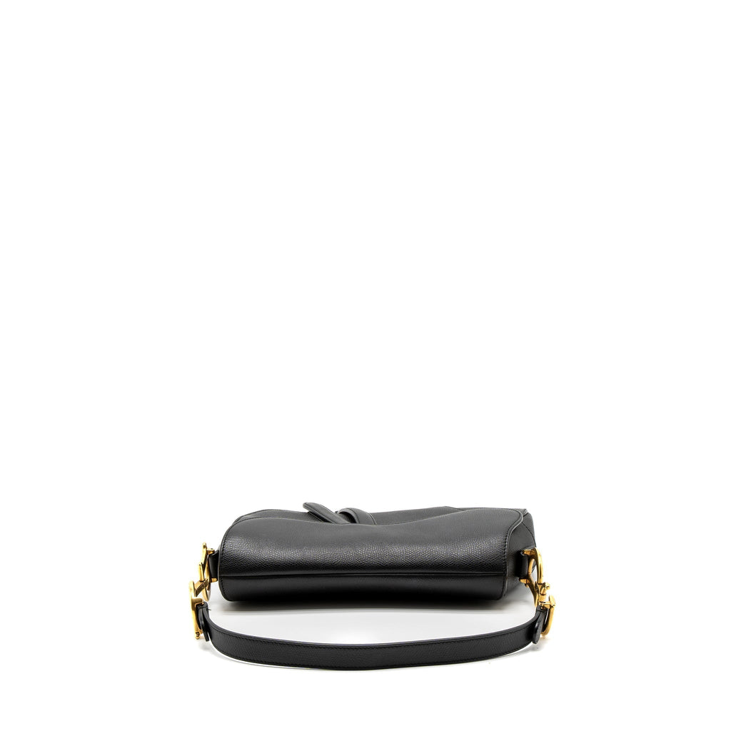 dior-medium-saddle-bag-grained-calfskin-black-gwh