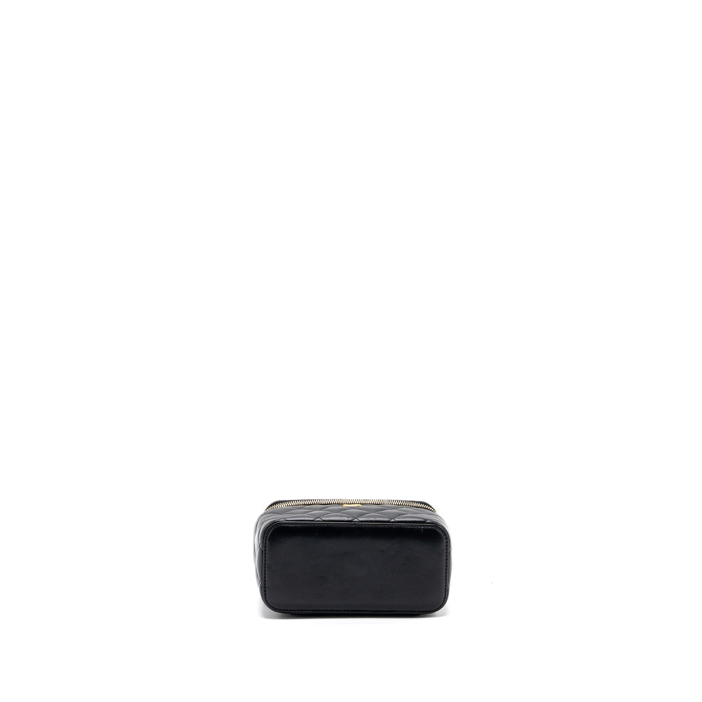 chanel-pearl-crush-long-vanity-case-lambskin-black-ghw
