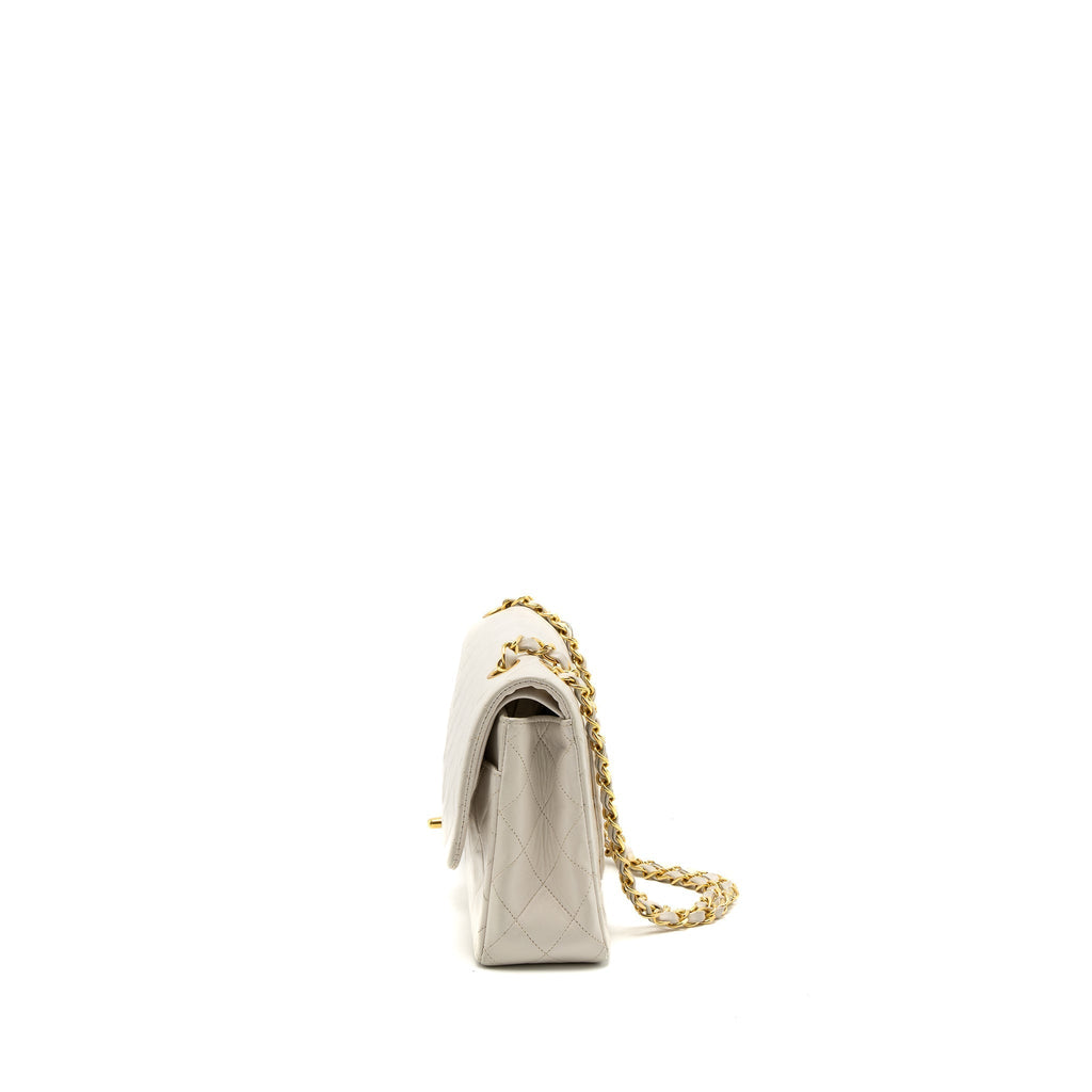 chanel-medium-classic-double-flap-bag-lambskin-white-ghw