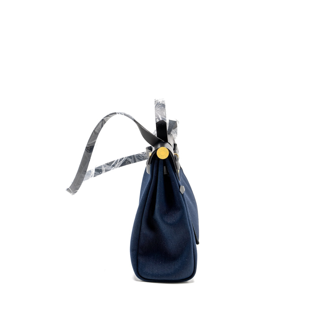 hermes-herbag-31-zip-bag-blue-marine-black-ghw-stamp-u