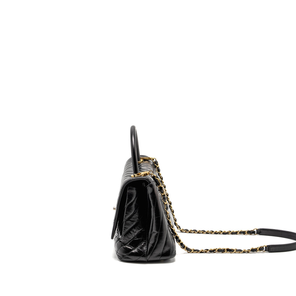 chanel-medium-coco-handle-chevron-calfskin-black-ghw-copy