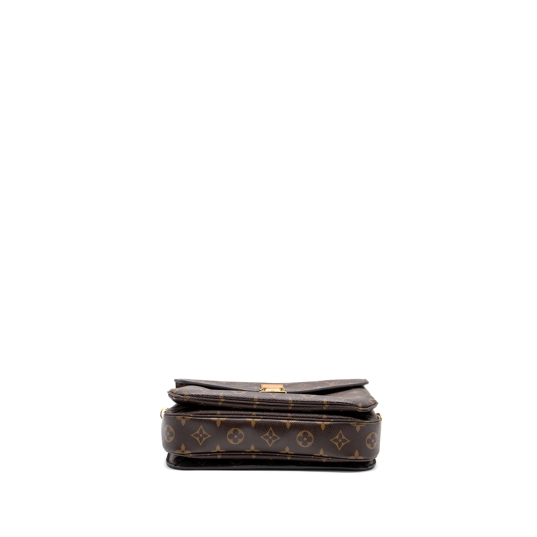 louis-vuitton-pochette-metis-monogram-canvas-ghw-17