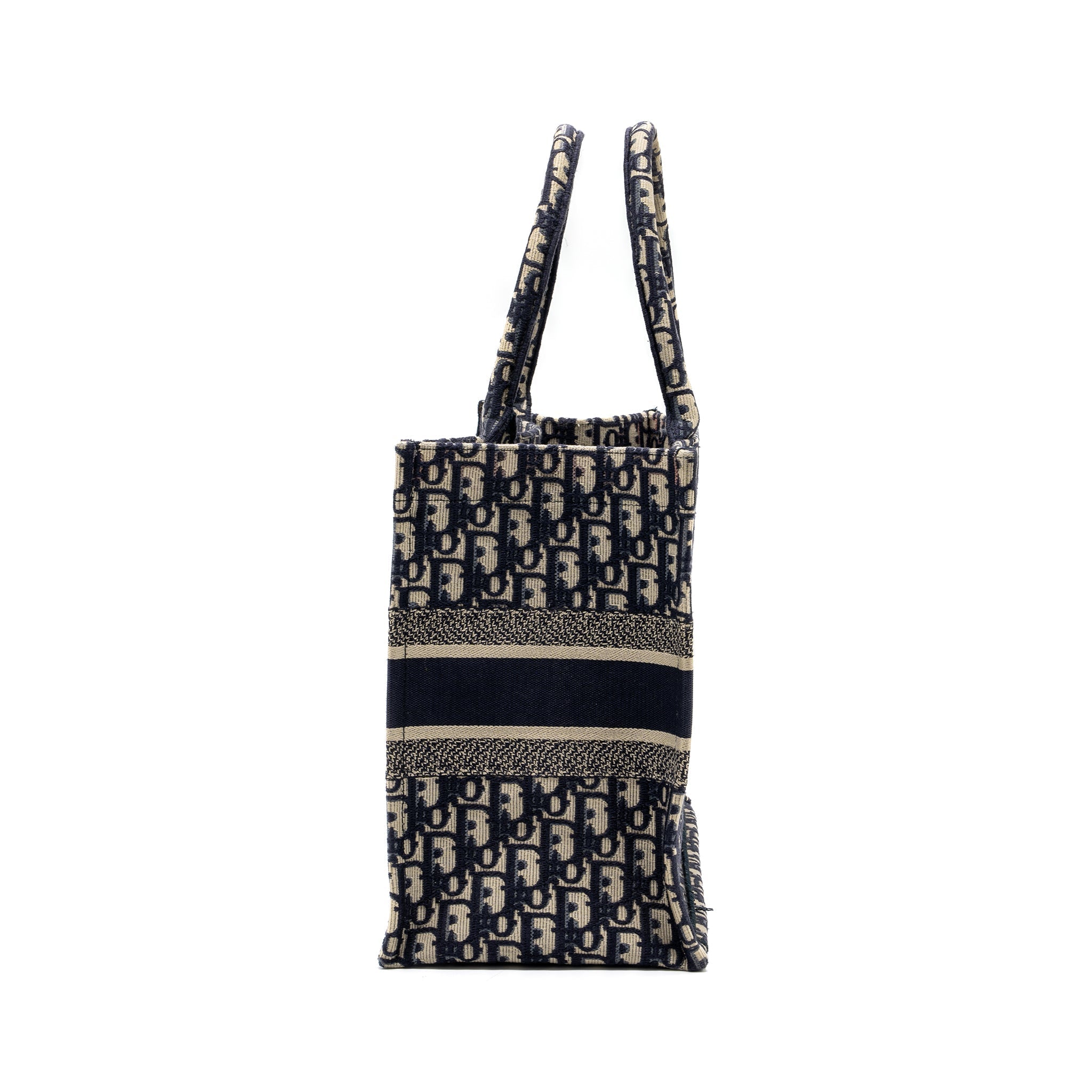 dior-medium-book-tote-blue-oblique-emboidery