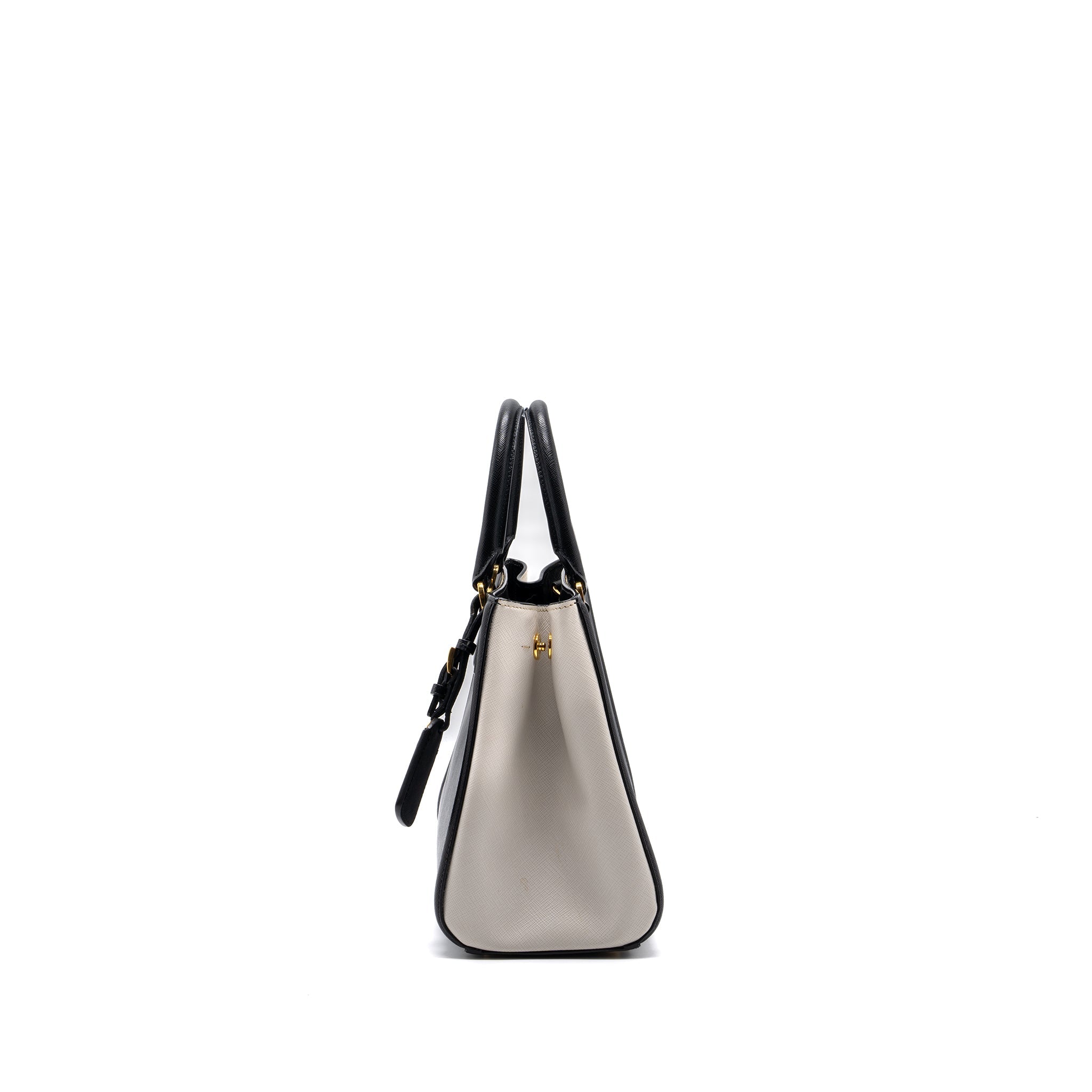 prada-tote-bag-saffiano-calfskin-leather-black-white-ghw