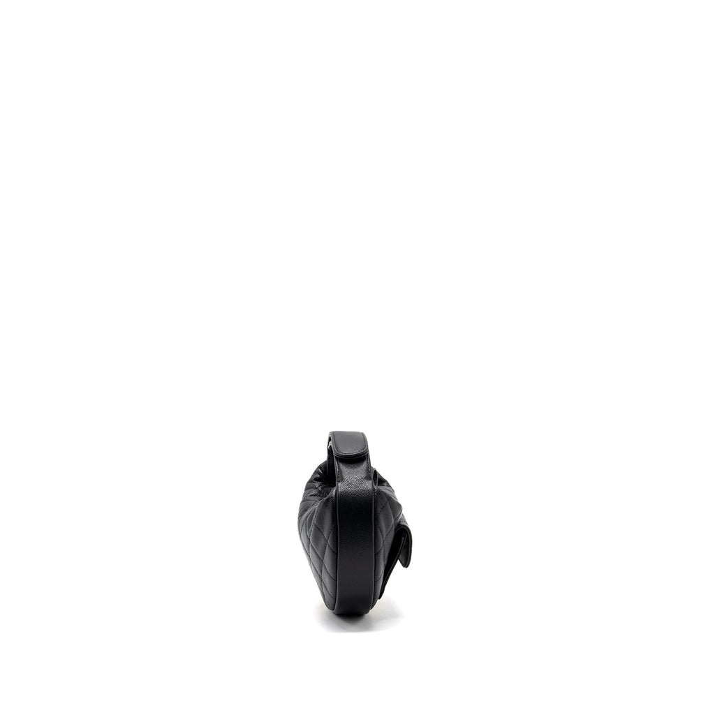 chanel-23b-round-clutch-caviar-black-ghw-microchip